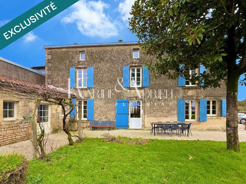 Maison - 226 m² - 8 pièces