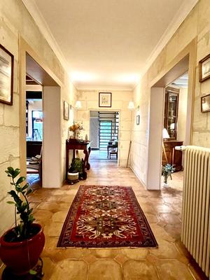 Château - 550 m² - 14 pièces