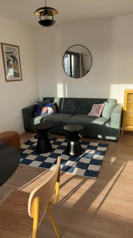 Chambre - 12 m² - 1 pièce