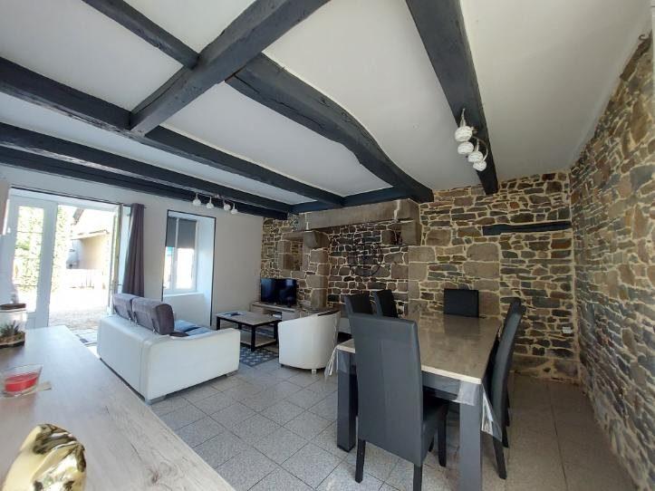 Maison - 77 m² - 5 pièces