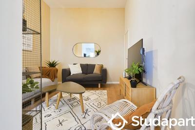 Chambre - 12 m² - 1 pièce