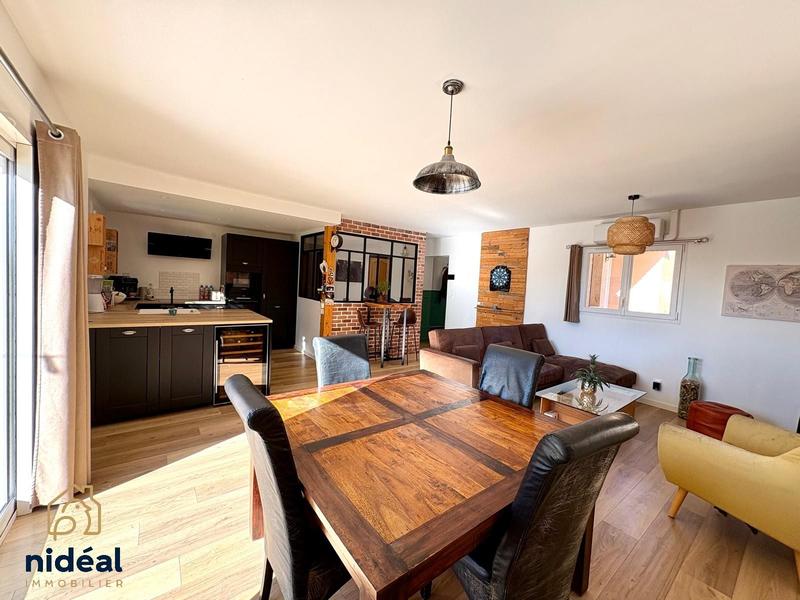 Villa - 104 m² - 4 pièces