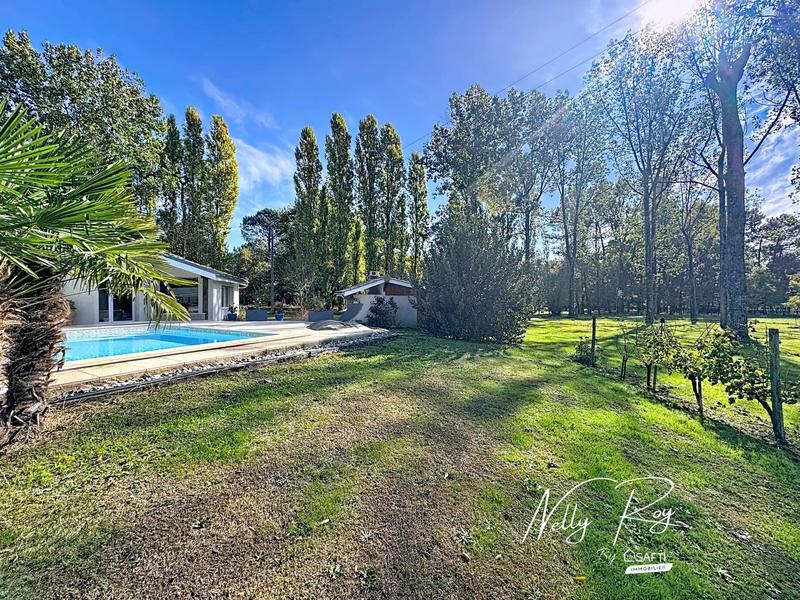 Maison - 163 m² - 7 pièces