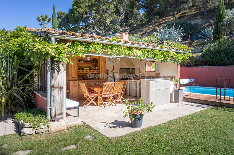 Maison - 170 m² - 6 pièces