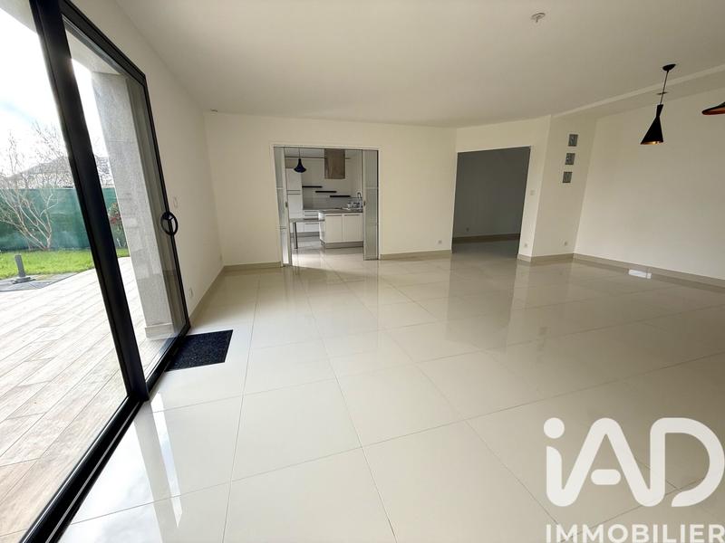 Maison - 160 m² - 6 pièces