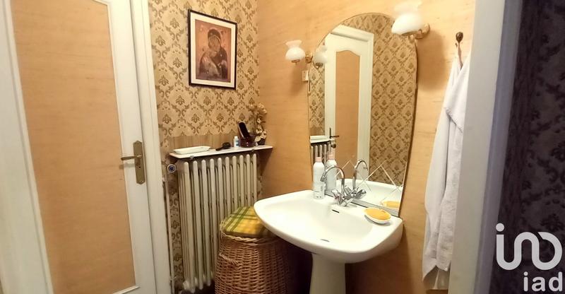 Maison - 308 m² - 11 pièces