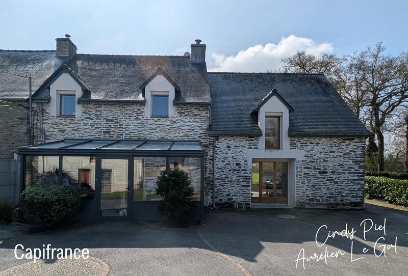 Maison - 140 m² - 6 pièces