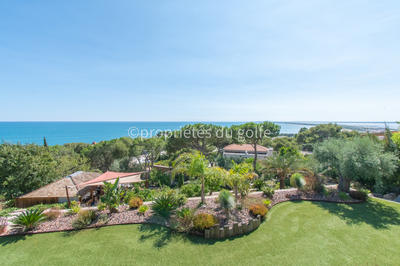 Maison - 190 m² - 5 pièces