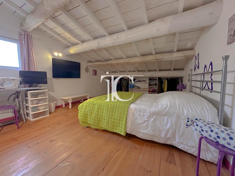 Maison de village - 183 m² - 5 pièces