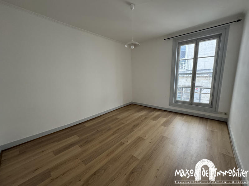 Appartement - 110 m² - 4 pièces
