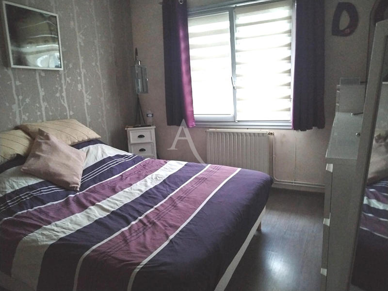 Maison - 92 m² - 5 pièces