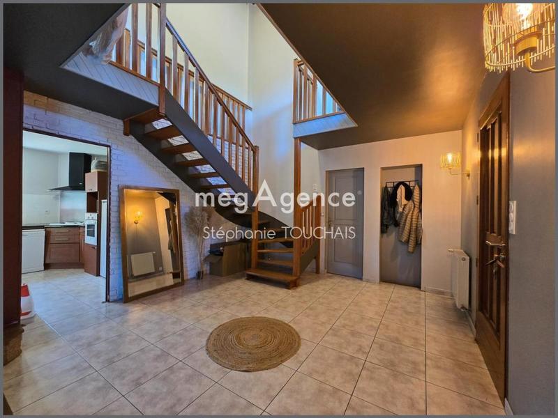 Maison - 156 m² - 7 pièces