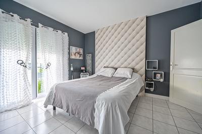 Maison contemporaine - 215 m² - 7 pièces