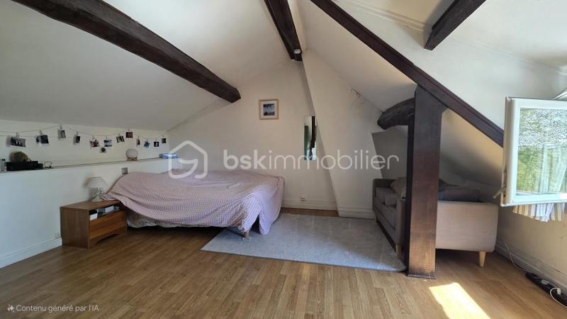 Maison - 200 m² - 9 pièces