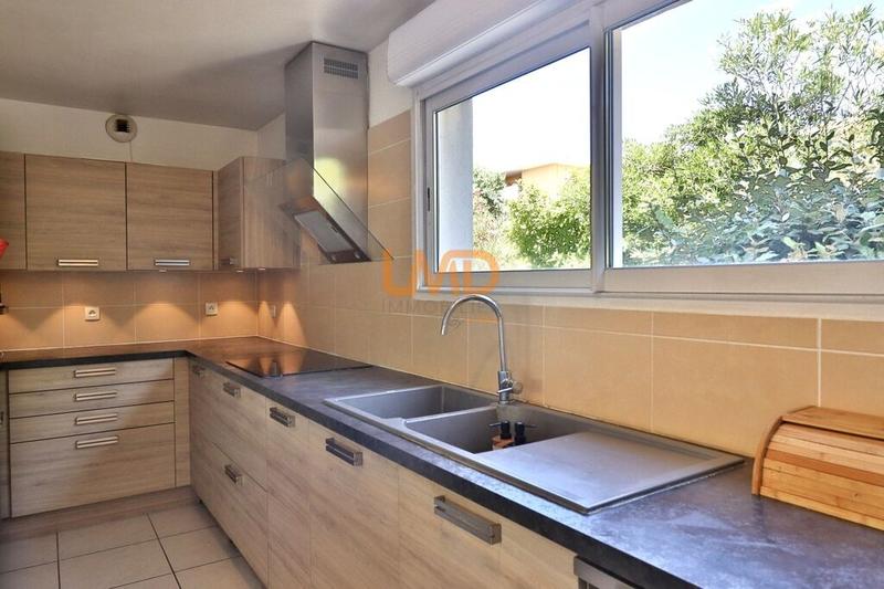 Maison - 106 m² - 4 pièces