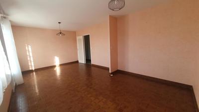 Maison - 94 m² - 5 pièces