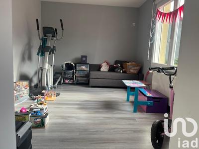 Maison - 140 m² - 8 pièces