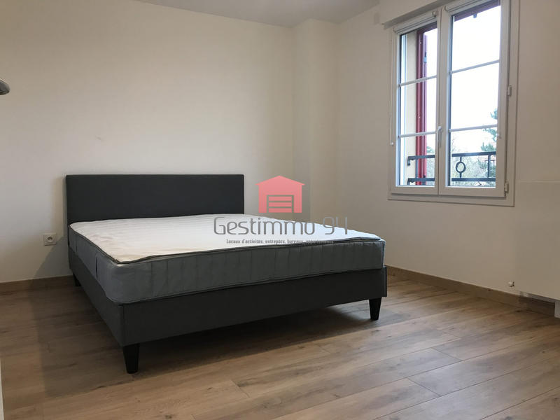 Maison contemporaine - 110 m² - 5 pièces