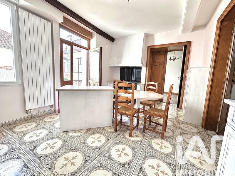 Maison de ville - 286 m² - 8 pièces