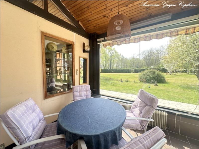 Maison - 393 m² - 11 pièces