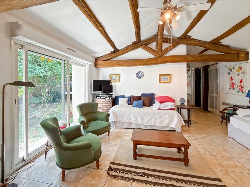 Maison - 312 m² - 7 pièces