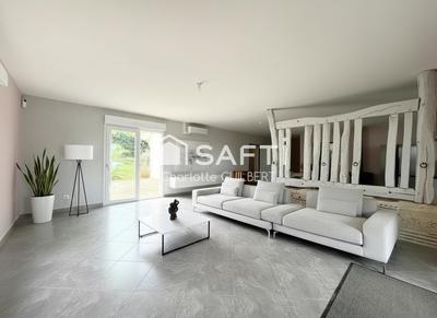 Maison - 144 m² - 4 pièces