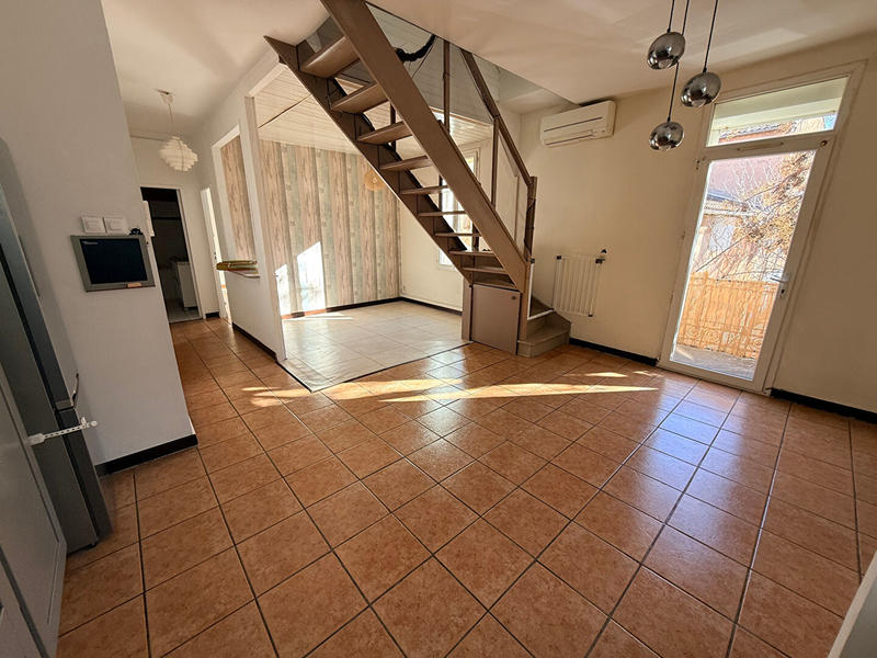 Appartement - 65 m² - 4 pièces