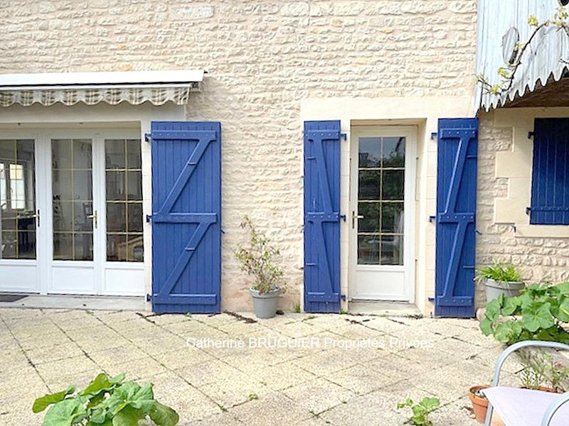 Maison - 195 m² - 10 pièces