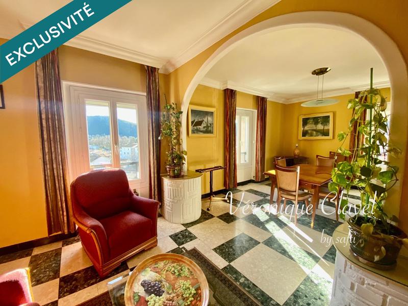 Appartement - 81 m² - 5 pièces