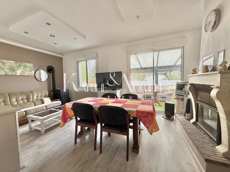 Maison - 87 m² - 5 pièces