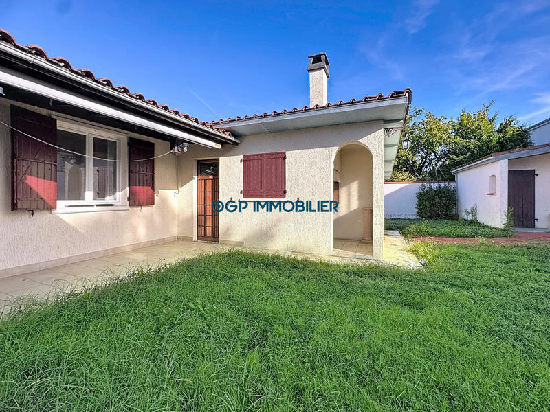 Maison - 98 m² - 4 pièces