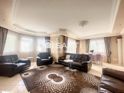 Maison - 142 m² - 7 pièces