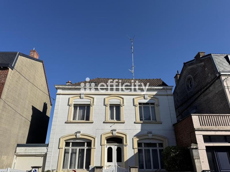 Maison - 138 m² - 8 pièces