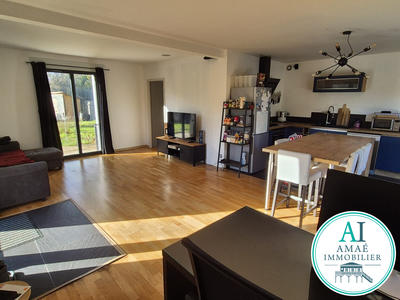 Maison - 87 m² - 4 pièces