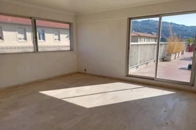 Appartement - 88 m² - 4 pièces