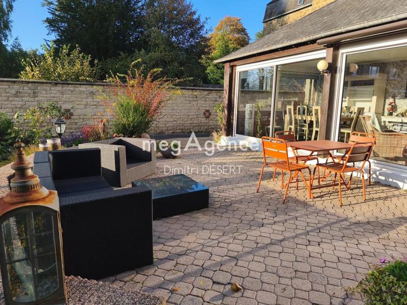 Maison - 193 m² - 10 pièces