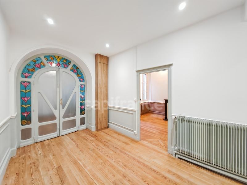 Appartement - 143 m² - 4 pièces