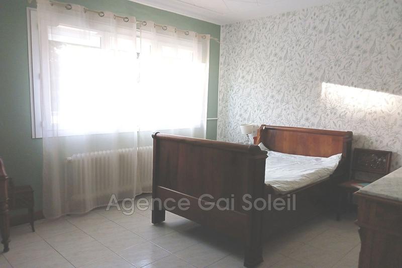 Maison - 177 m² - 6 pièces