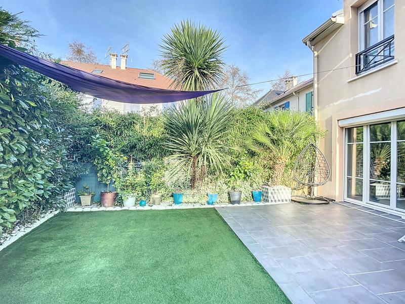 Maison - 82 m² - 4 pièces