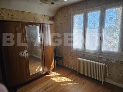 Maison traditionnelle - 75 m² - 4 pièces