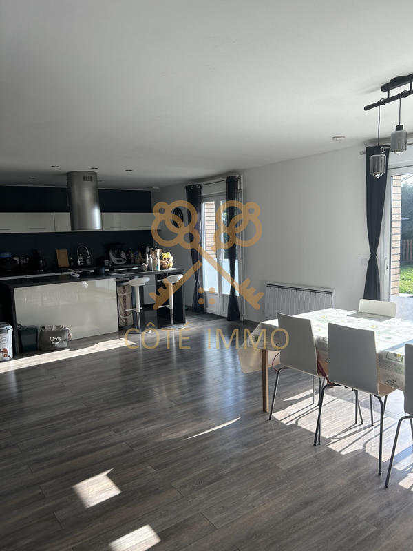 Maison - 130 m² - 6 pièces