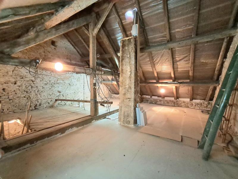 Maison - 80 m² - 3 pièces