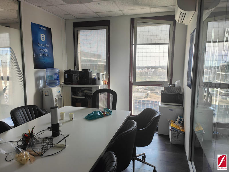 Bureau - 121 m²