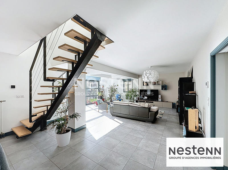 Maison - 170 m² - 6 pièces