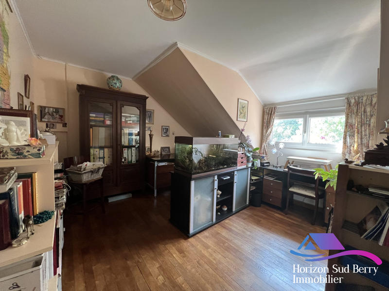 Maison - 212 m² - 7 pièces