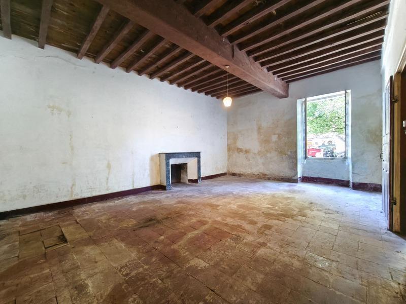 Maison - 180 m² - 6 pièces