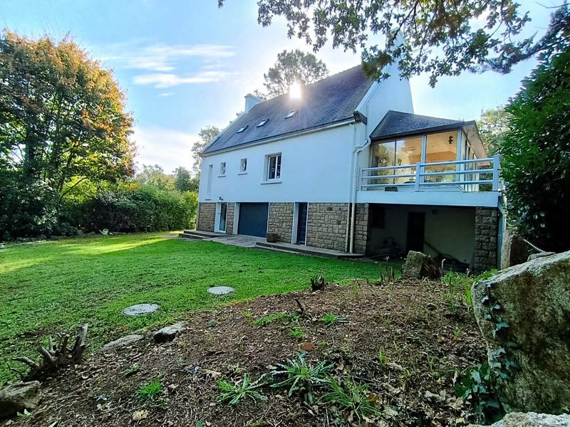 Maison traditionnelle - 190 m² - 6 pièces