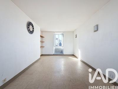 Appartement - 75 m² - 3 pièces