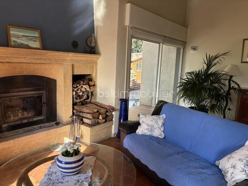 Maison traditionnelle - 170 m² - 5 pièces