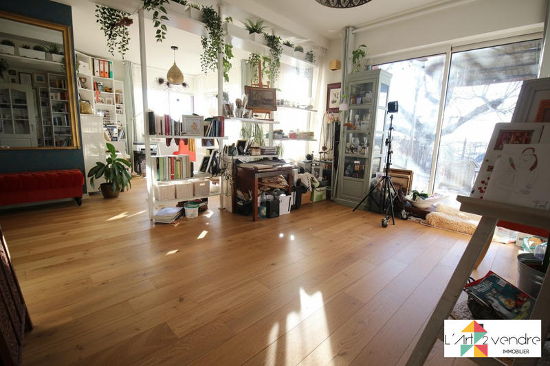 Maison - 143 m² - 7 pièces